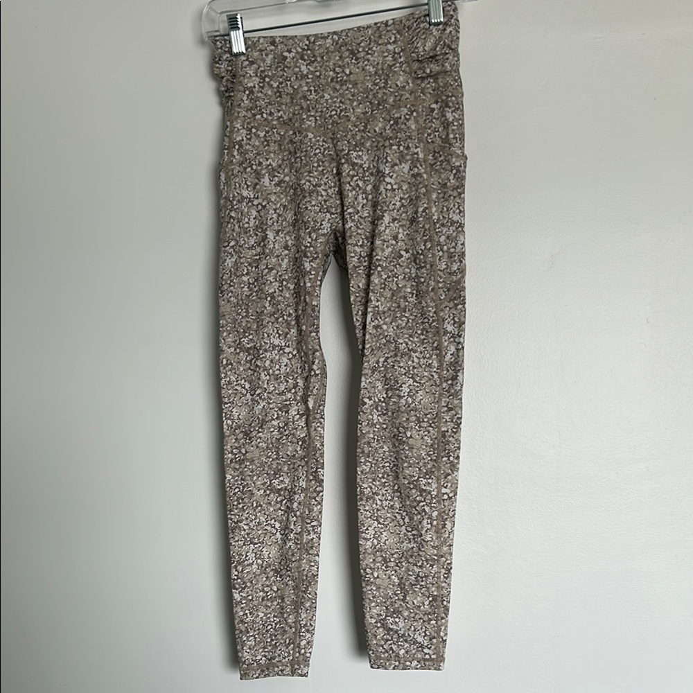 Zyia Bentonite Ruched Pocket Hi Rise 7/8 24"